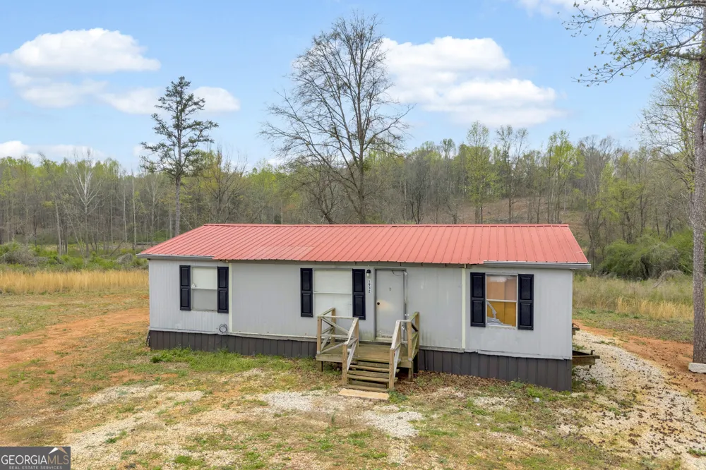 1934 Pleasant Hill RD Martin, GA 30557