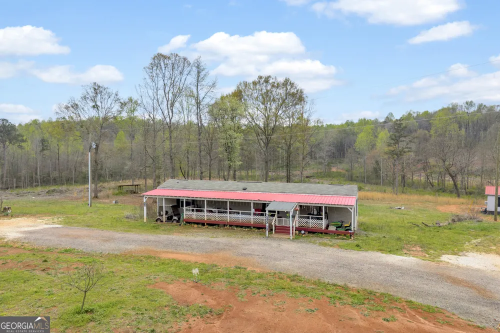 1934 Pleasant Hill RD Martin, GA 30557