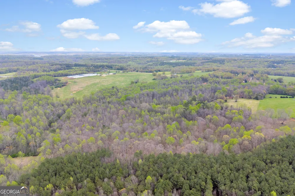 1934 Pleasant Hill RD Martin, GA 30557