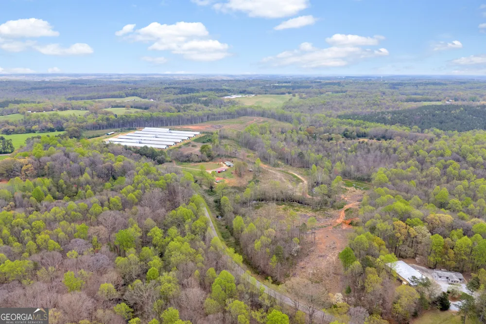 1934 Pleasant Hill RD Martin, GA 30557
