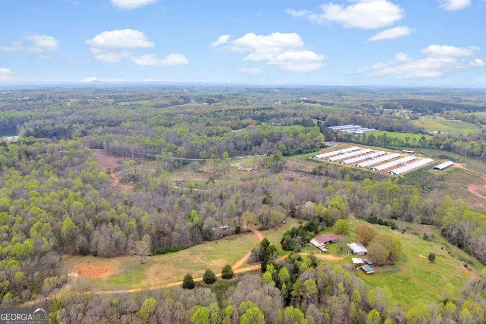 1934 Pleasant Hill RD Martin, GA 30557