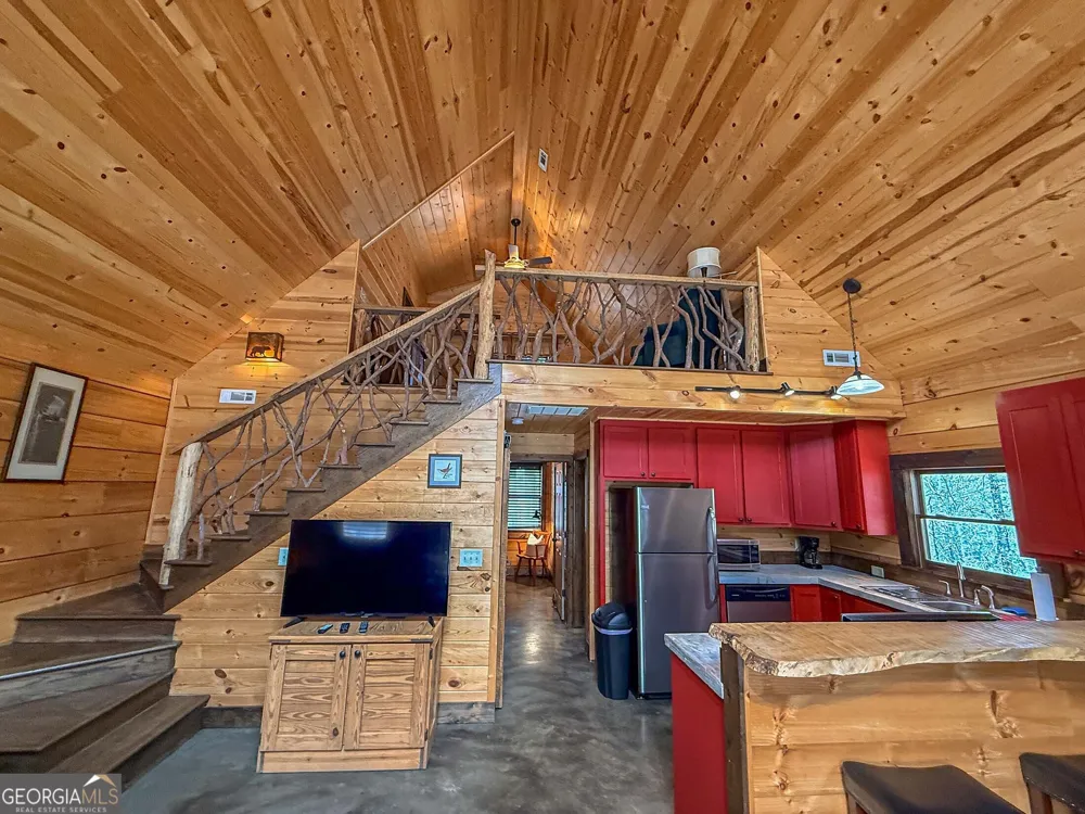 513 Coleman Heights Rabun Gap, GA 30568