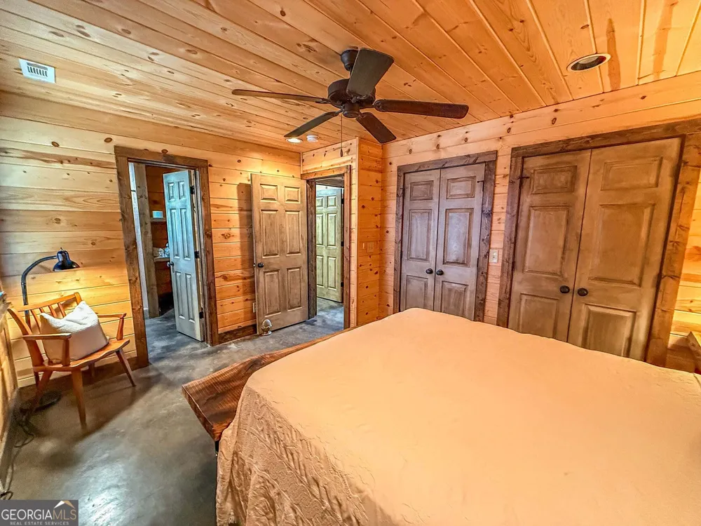 513 Coleman Heights Rabun Gap, GA 30568