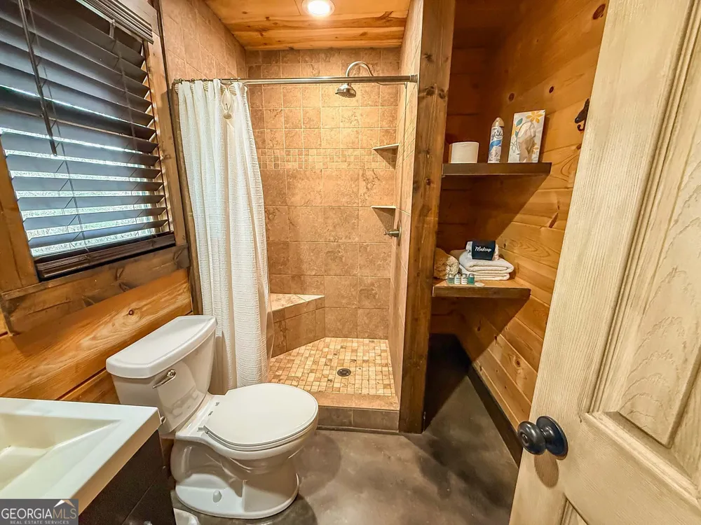 513 Coleman Heights Rabun Gap, GA 30568