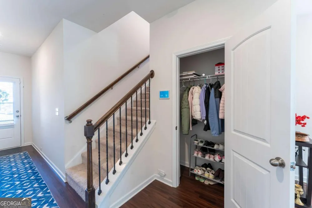 1114 Chastain DR Sugar Hill, GA 30518