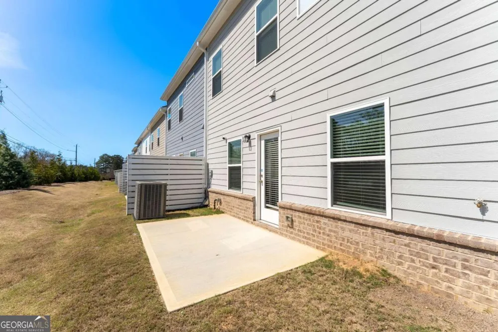 1114 Chastain DR Sugar Hill, GA 30518