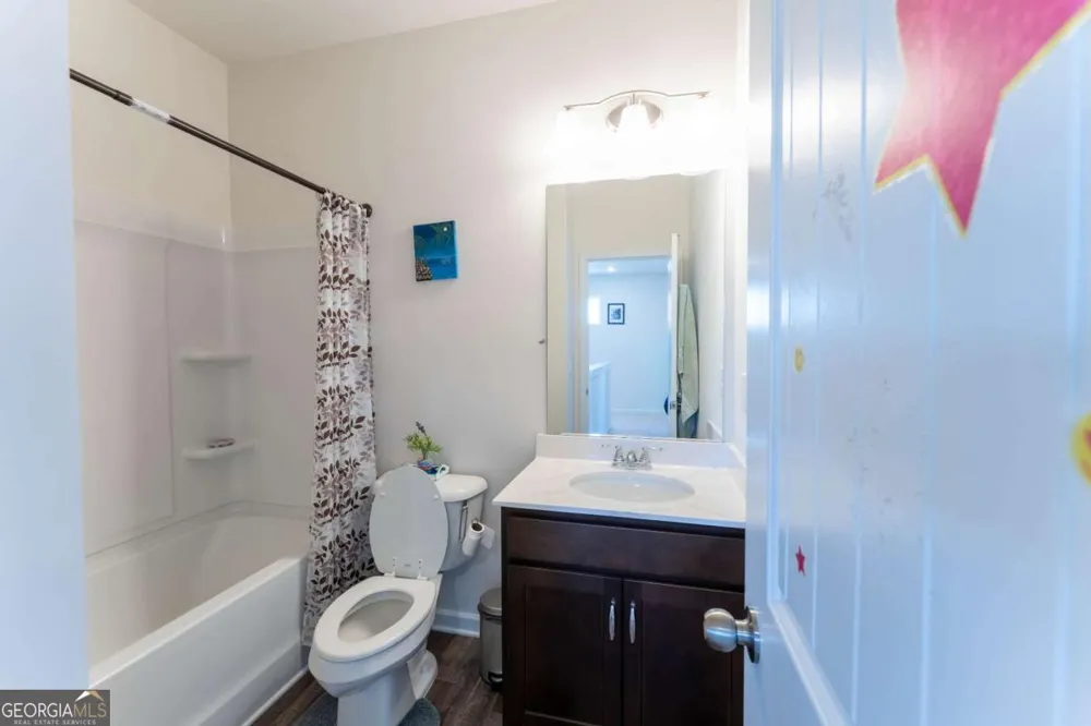 1114 Chastain DR Sugar Hill, GA 30518