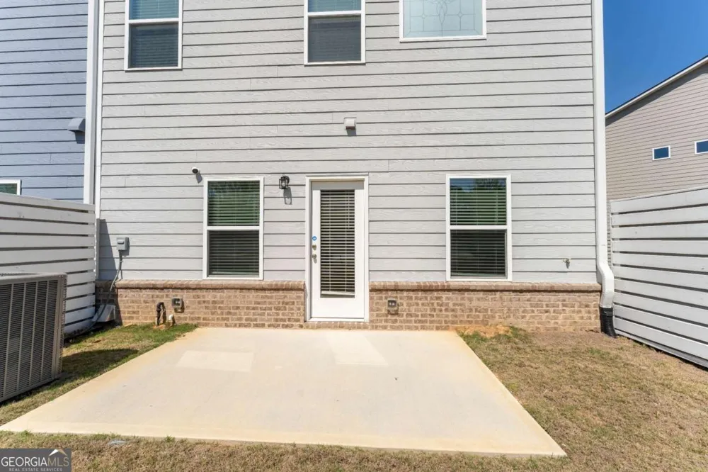 1114 Chastain DR Sugar Hill, GA 30518