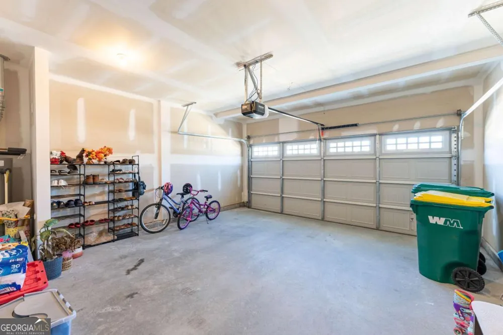 1114 Chastain DR Sugar Hill, GA 30518