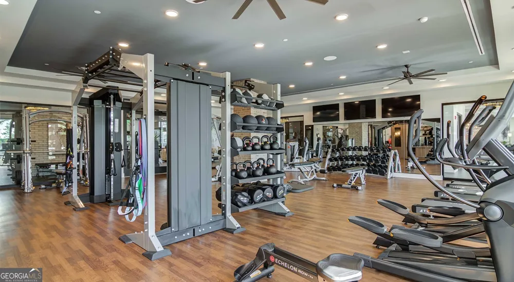 2250 Oak RD Snellville, GA 30078