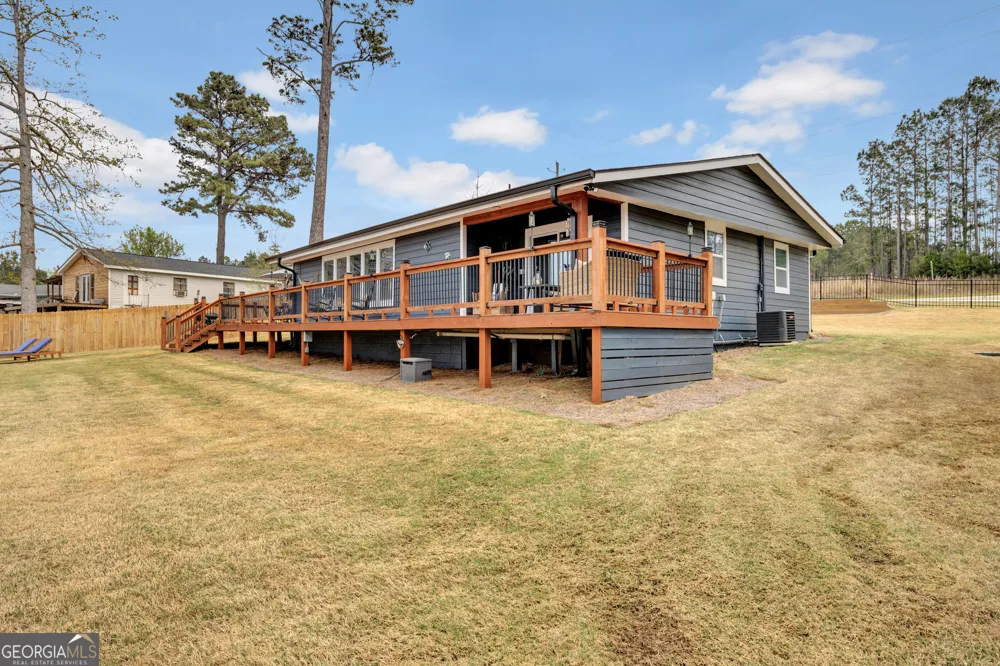 8900 Jackson Lake RD Monticello, GA 31064