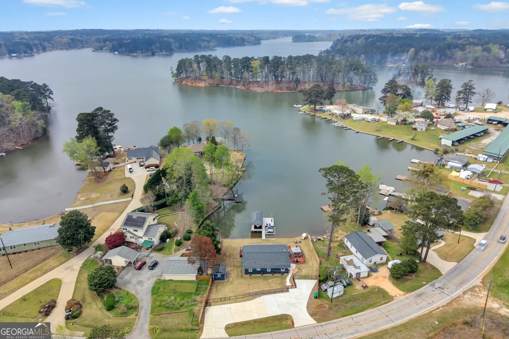 8900 Jackson Lake RD Monticello, GA 31064