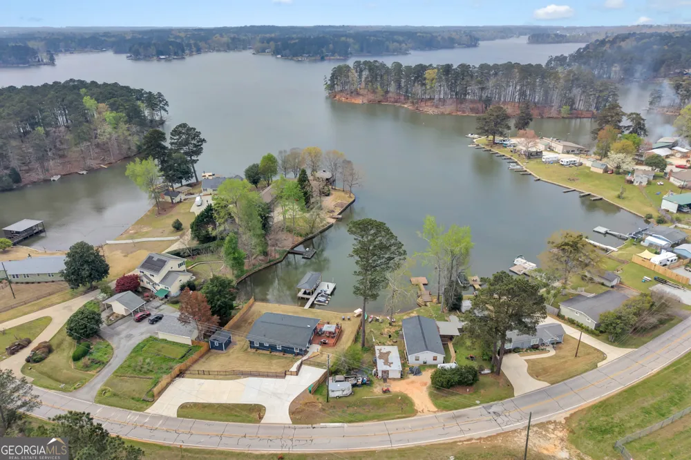 8900 Jackson Lake RD Monticello, GA 31064