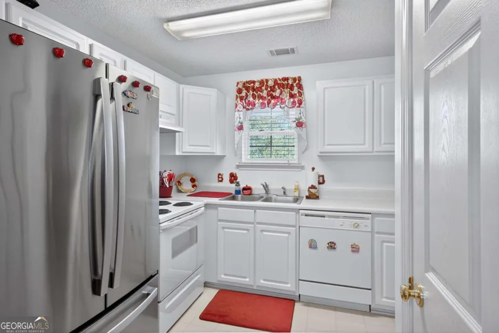 310 Tibet AVE Savannah, GA 31406