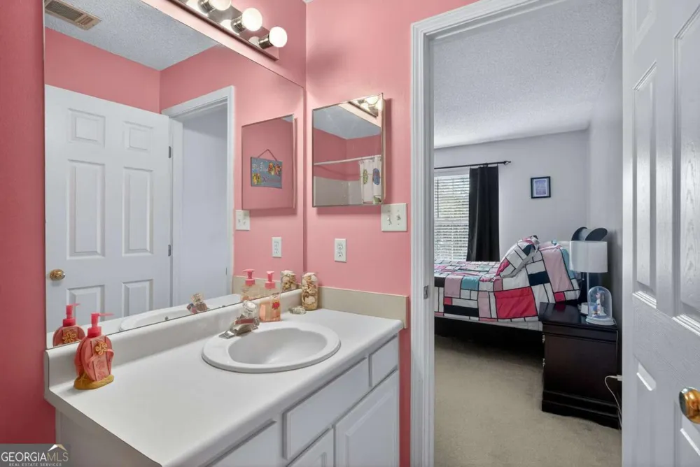 310 Tibet AVE Savannah, GA 31406
