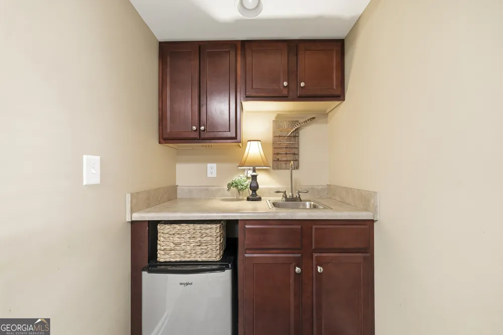 5522 Tyree RD Winston, GA 30187