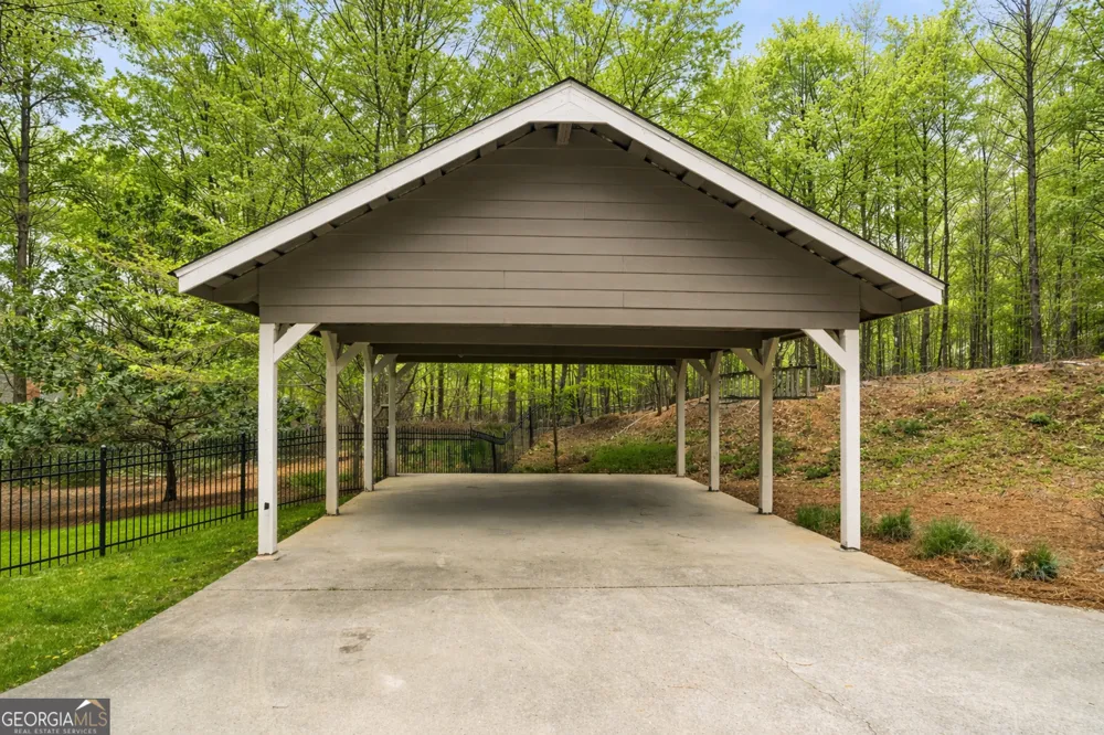 5522 Tyree RD Winston, GA 30187