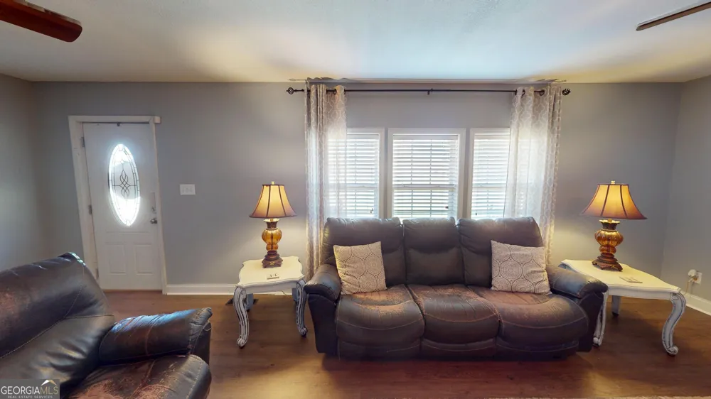 184 Eagle PASS Swainsboro, GA 30401