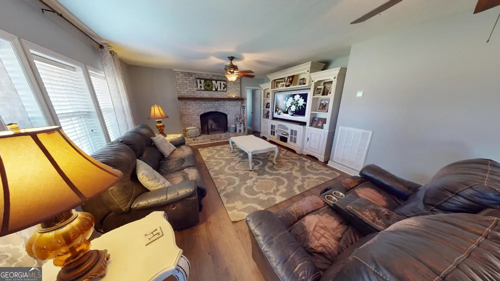 184 Eagle PASS Swainsboro, GA 30401