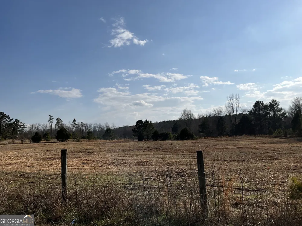 4946 Fayetteville RD Griffin, GA 30223