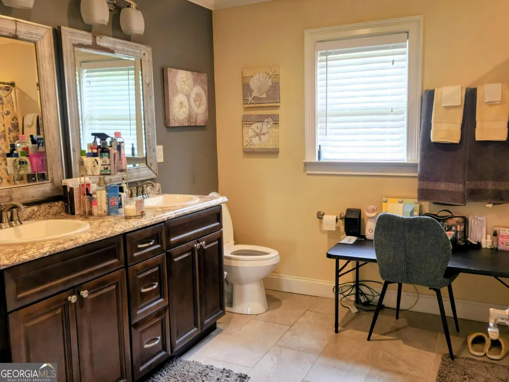 120 Stubbs AVE Fitzgerald, GA 31750