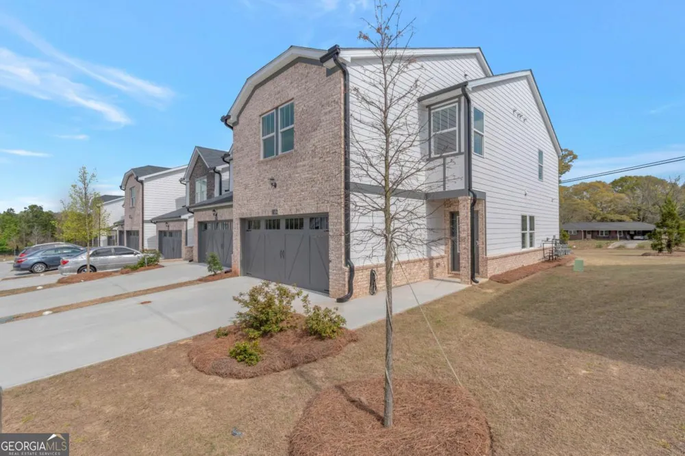 2486 Rocky City LN Snellville, GA 30078