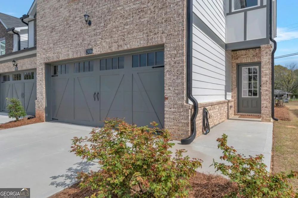 2486 Rocky City LN Snellville, GA 30078