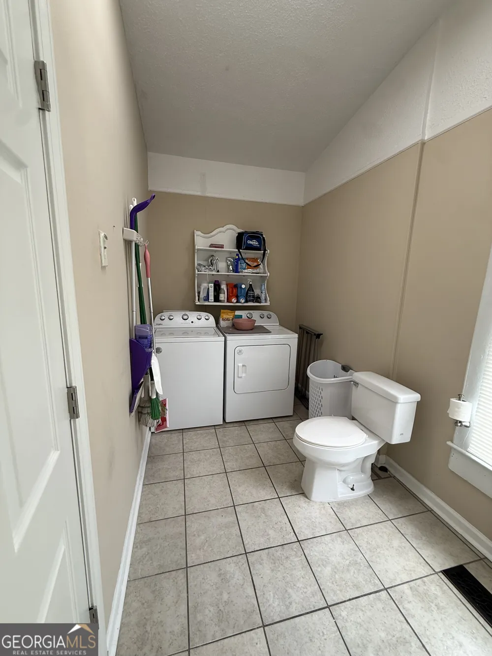 125 CREIGHTON Eastman, GA 31023