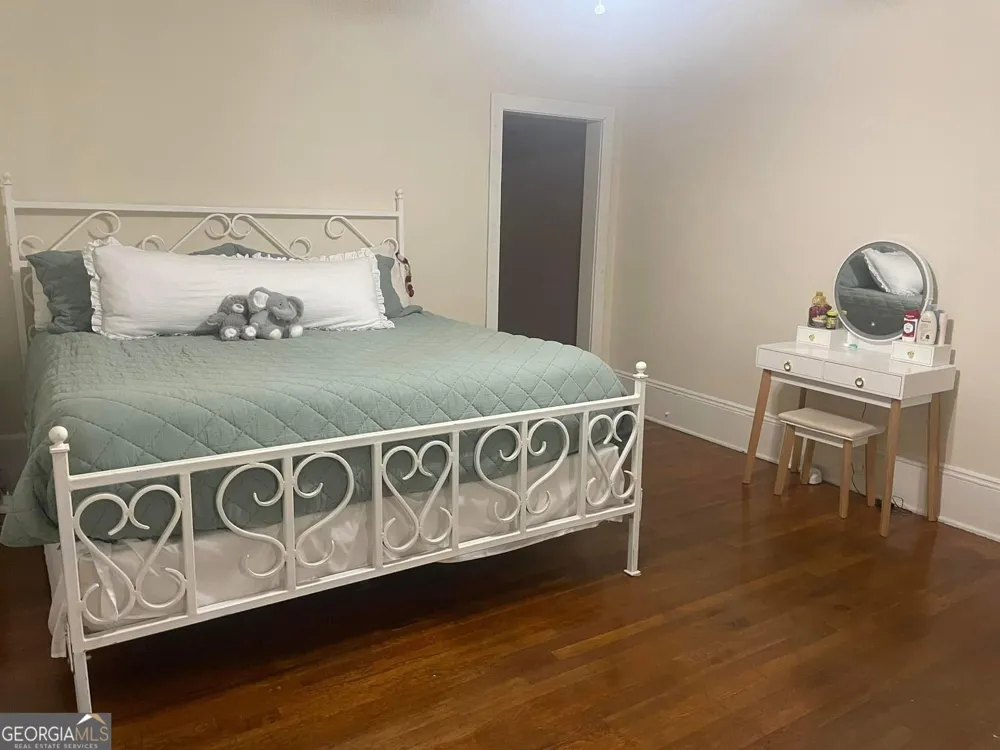 125 CREIGHTON Eastman, GA 31023