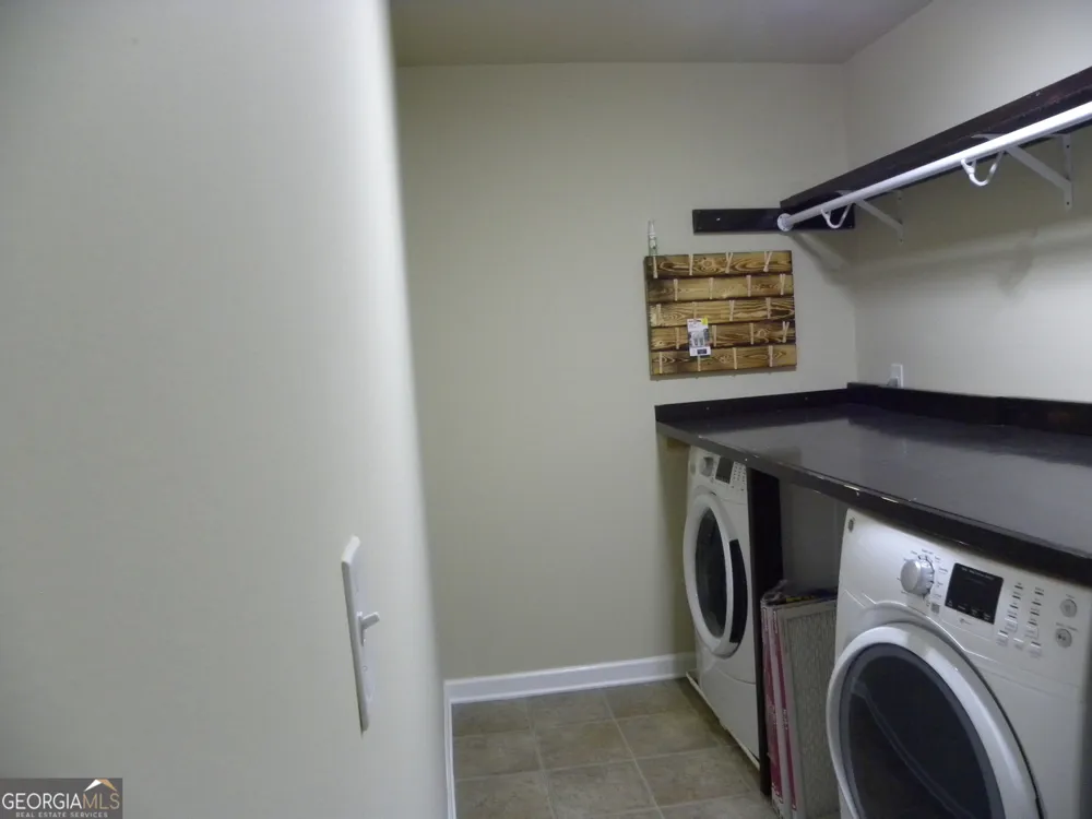2466 Foxy DR Bethlehem, GA 30620