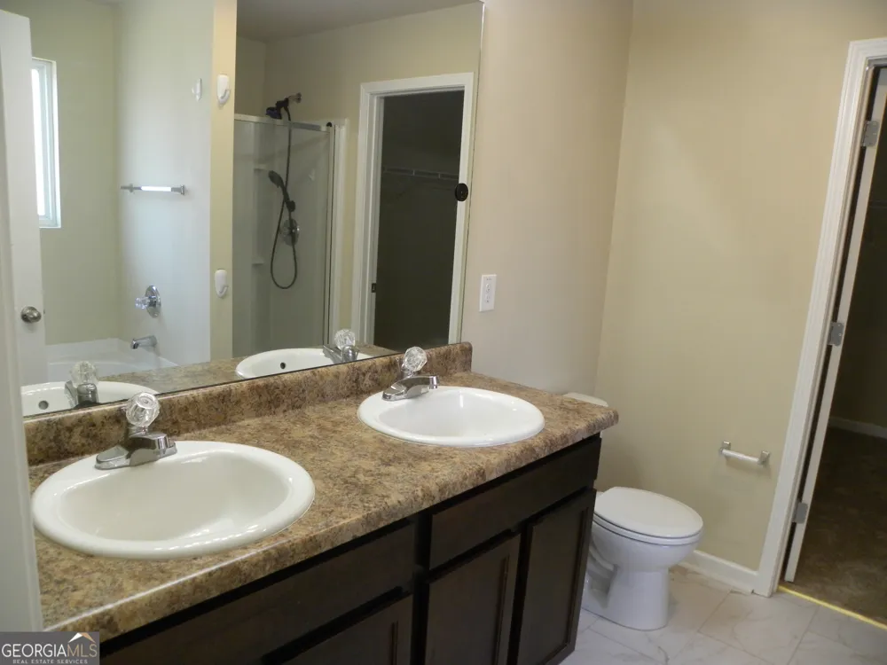 2466 Foxy DR Bethlehem, GA 30620
