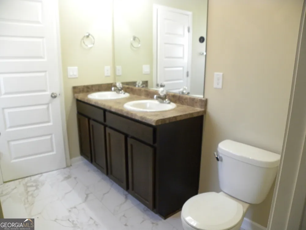 2466 Foxy DR Bethlehem, GA 30620