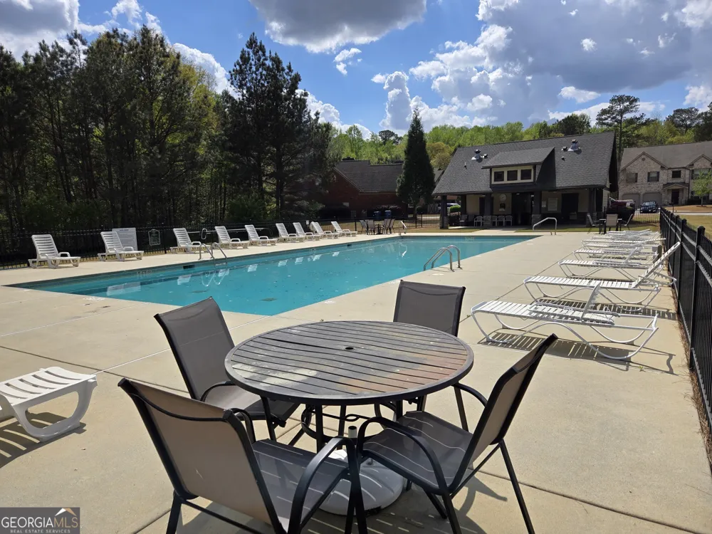 2466 Foxy DR Bethlehem, GA 30620