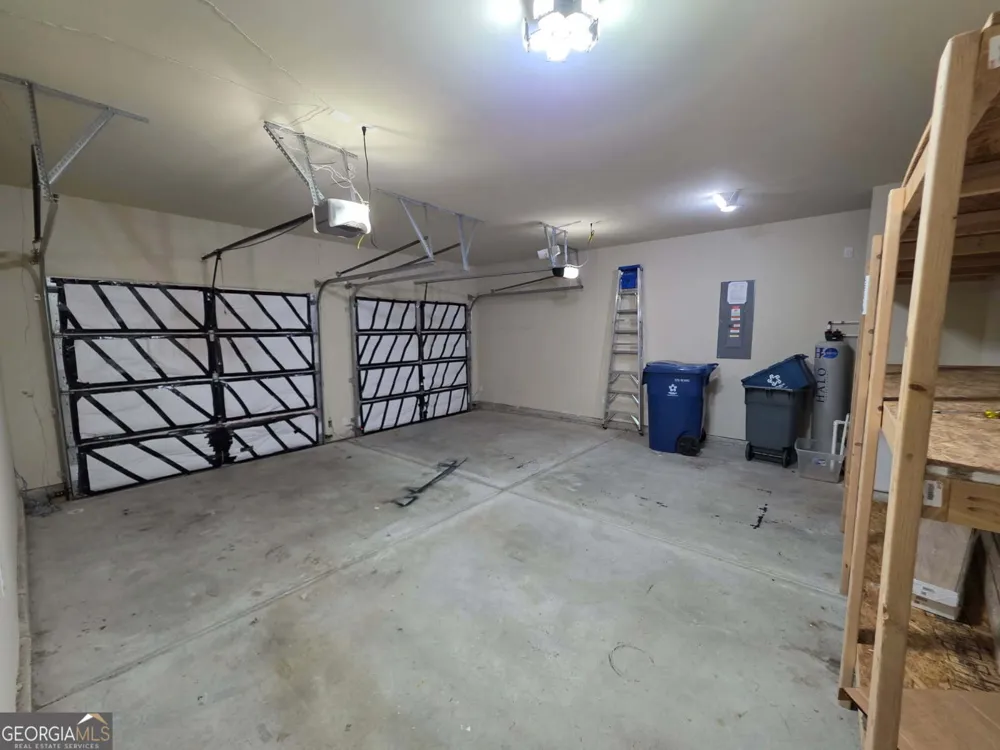 2466 Foxy DR Bethlehem, GA 30620