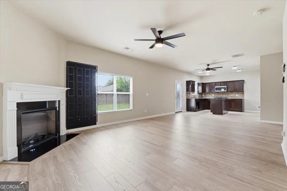2466 Foxy DR Bethlehem, GA 30620