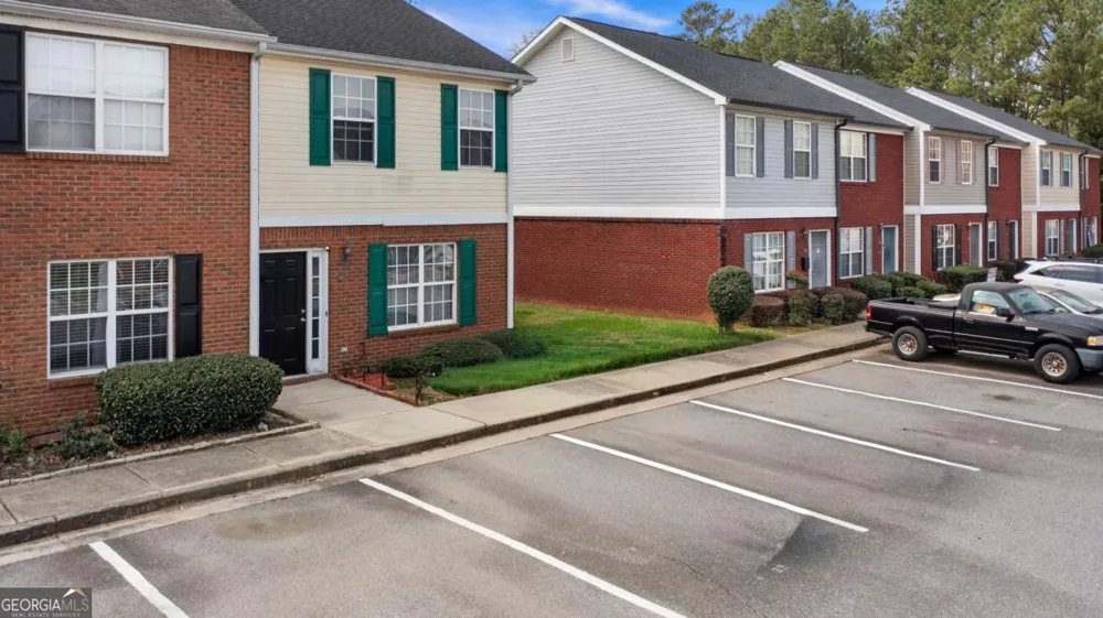 40 Princeton Glen CT Adairsville, GA 30103