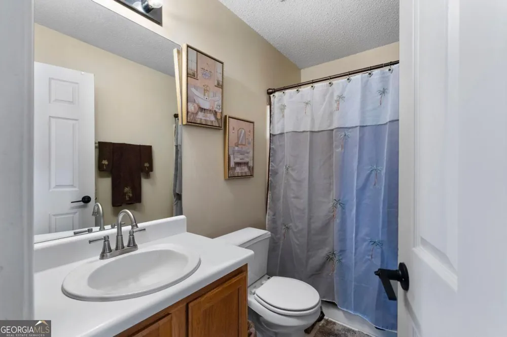 40 Princeton Glen CT Adairsville, GA 30103
