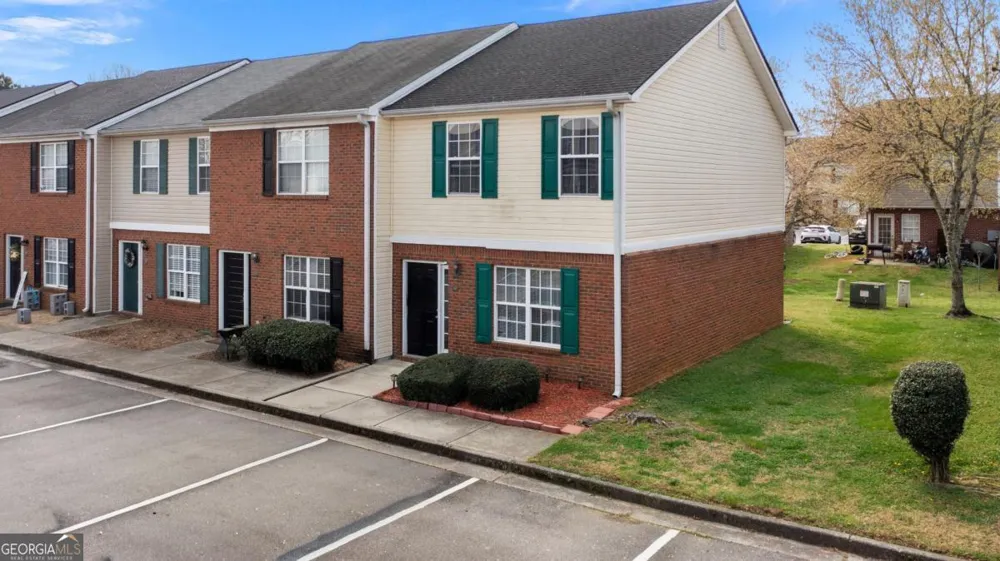 40 Princeton Glen CT Adairsville, GA 30103