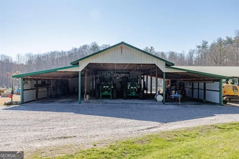 2320 Hardman RD Clarkesville, GA 30523