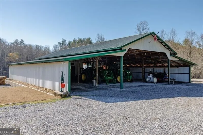2320 Hardman RD Clarkesville, GA 30523