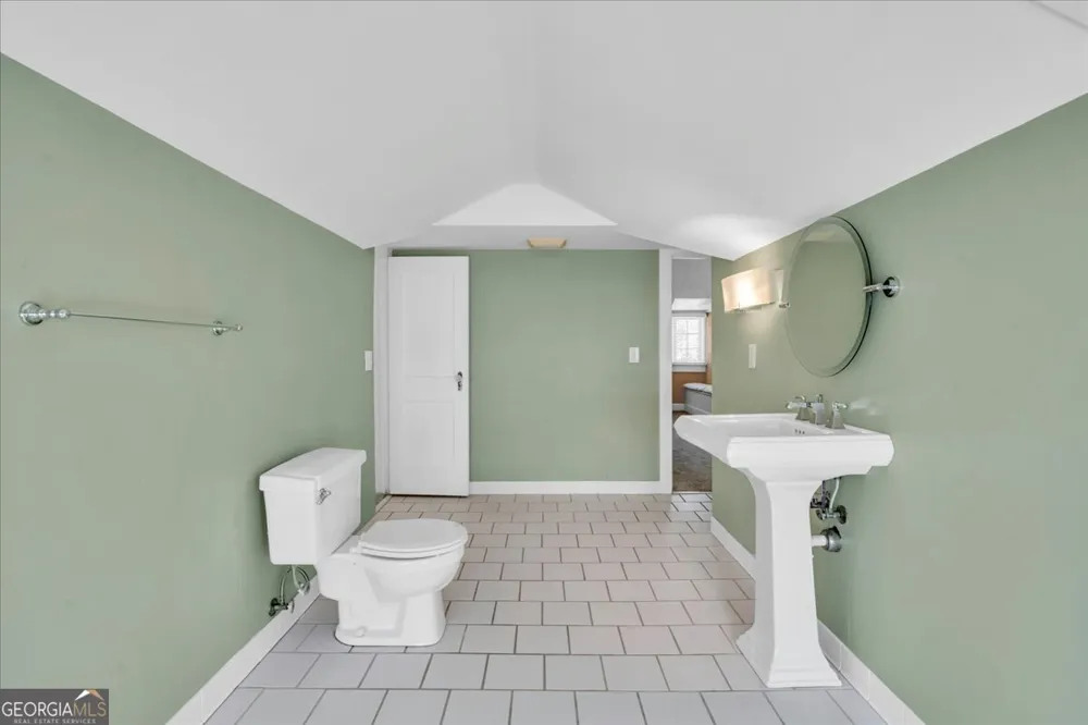 218 West DR Dublin, GA 31021