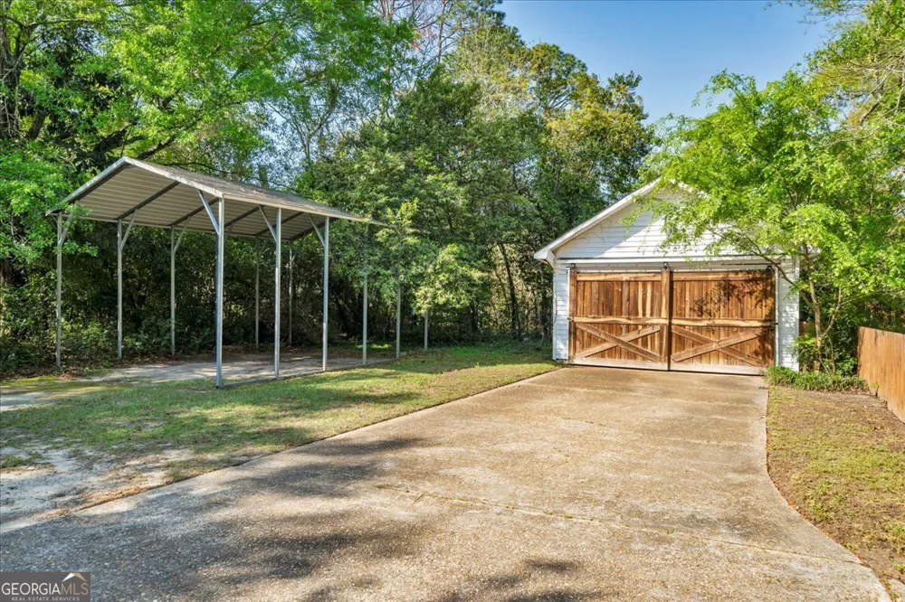 218 West DR Dublin, GA 31021