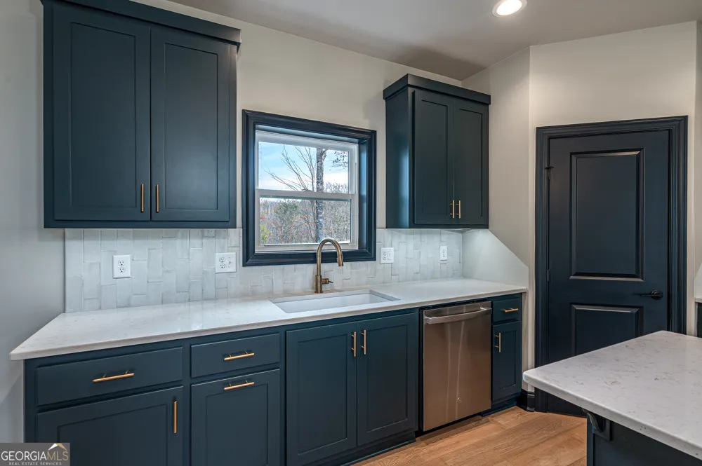 325 River Mountain RD Murphy, NC 28906