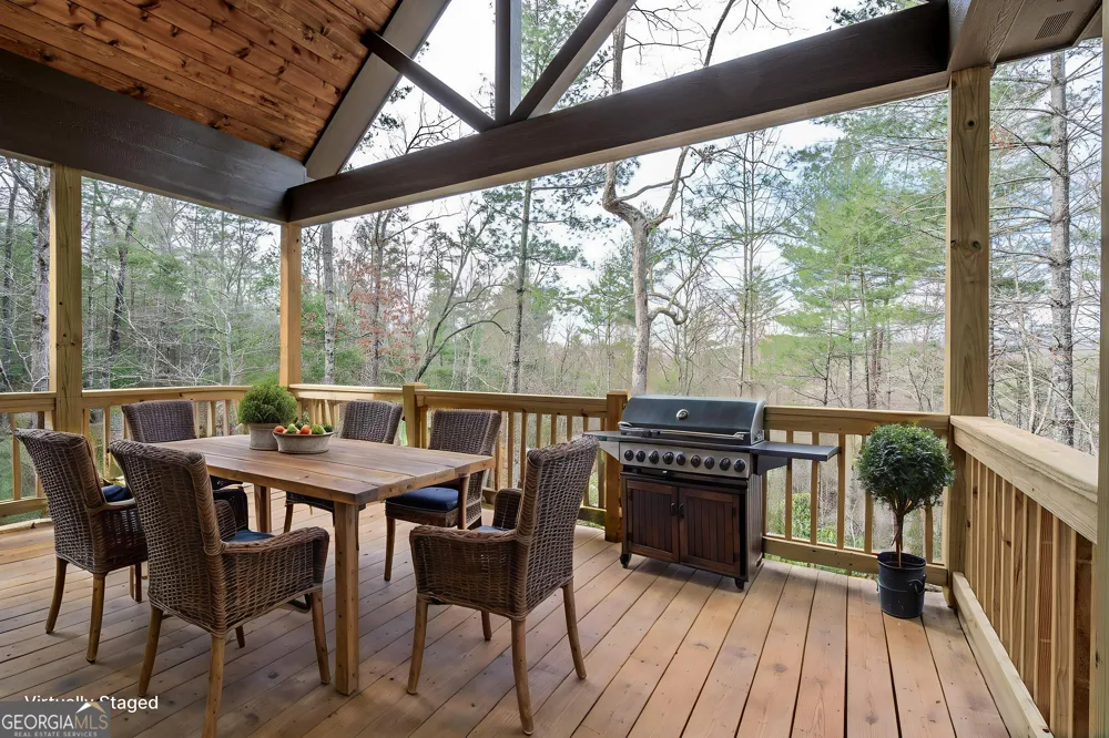 325 River Mountain RD Murphy, NC 28906