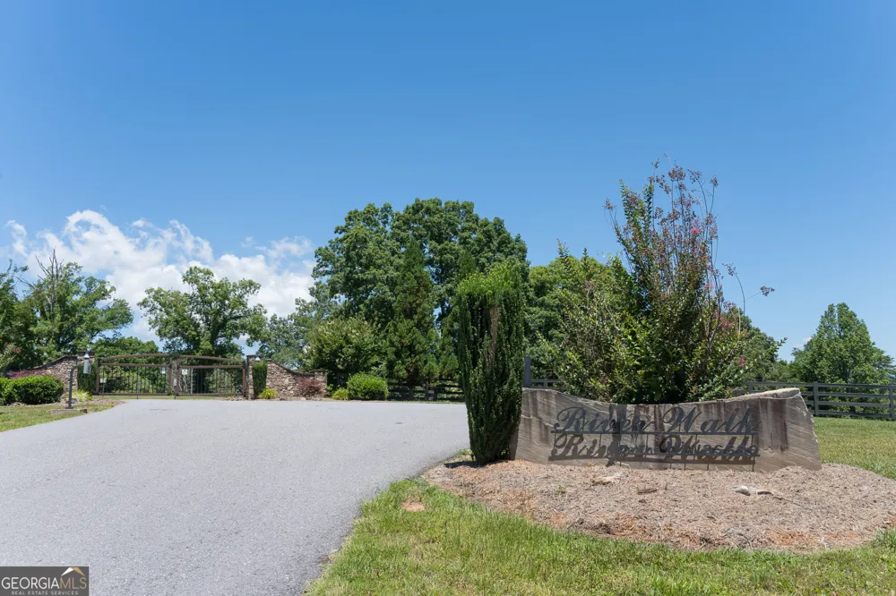 325 River Mountain RD Murphy, NC 28906