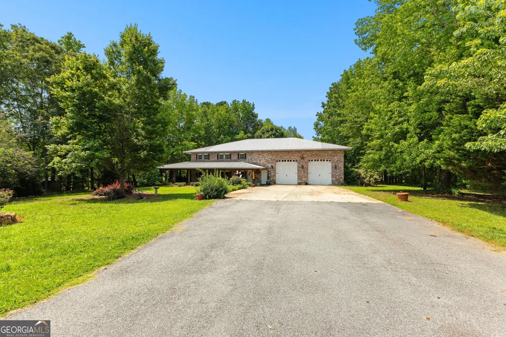 6536 Luthersville RD Gay, GA 30218