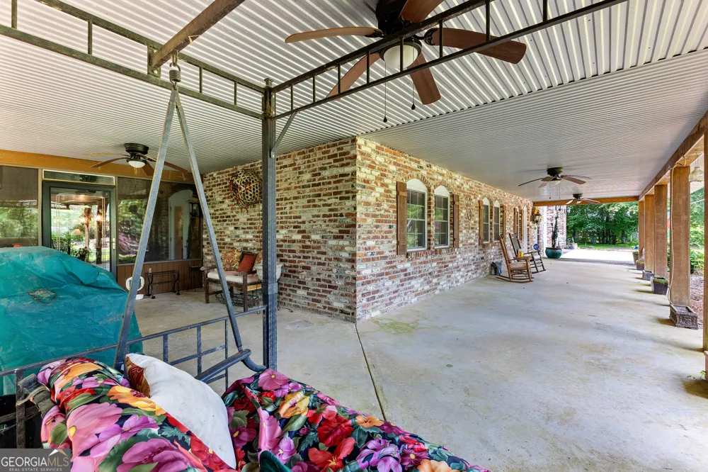 6536 Luthersville RD Gay, GA 30218