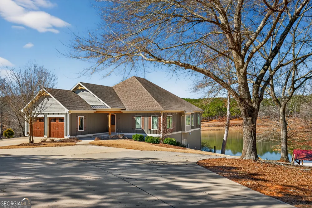 175 Thornton RD Franklin, GA 30217