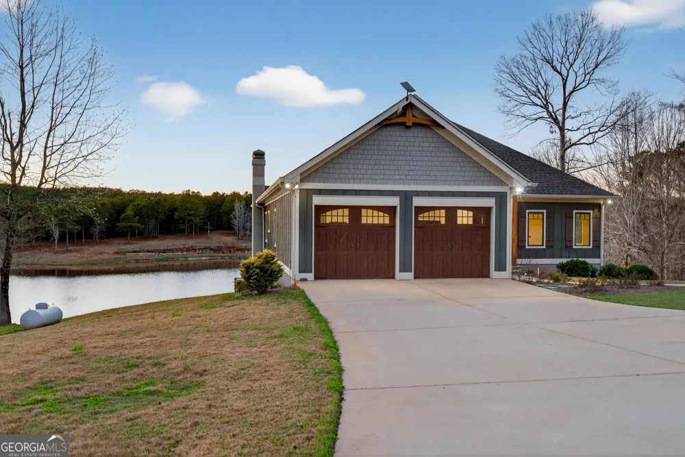 175 Thornton RD Franklin, GA 30217