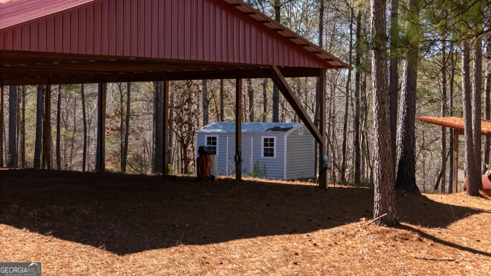175 Thornton RD Franklin, GA 30217